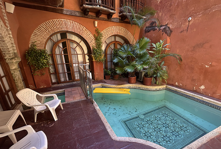 Piscina