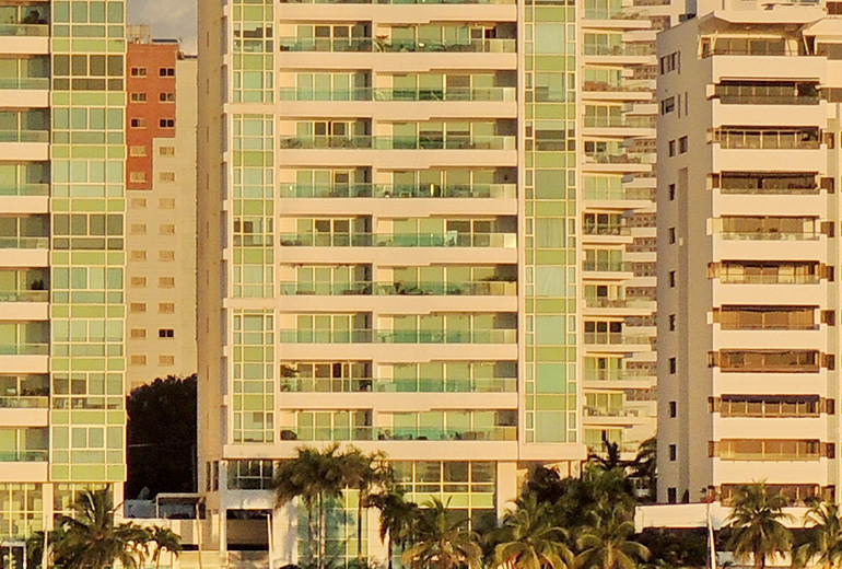 Torre Amanecer