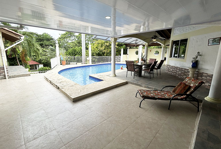 Piscina